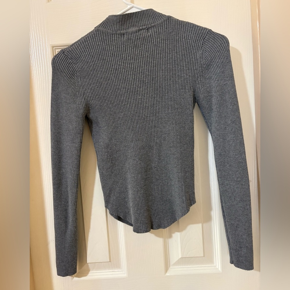 Stradivarius Charcoal Ribbed Long Sleeve Top - Picture 3 of 10